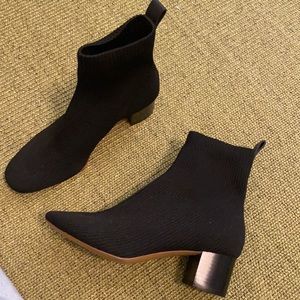 Everlane Glove ReKnit Sock Boots - Size 8.5 (Fits Like 8)